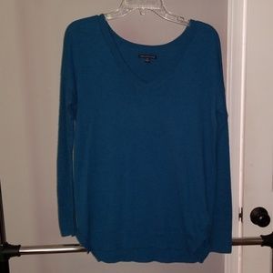 AEO Blue V-neck Sweater
